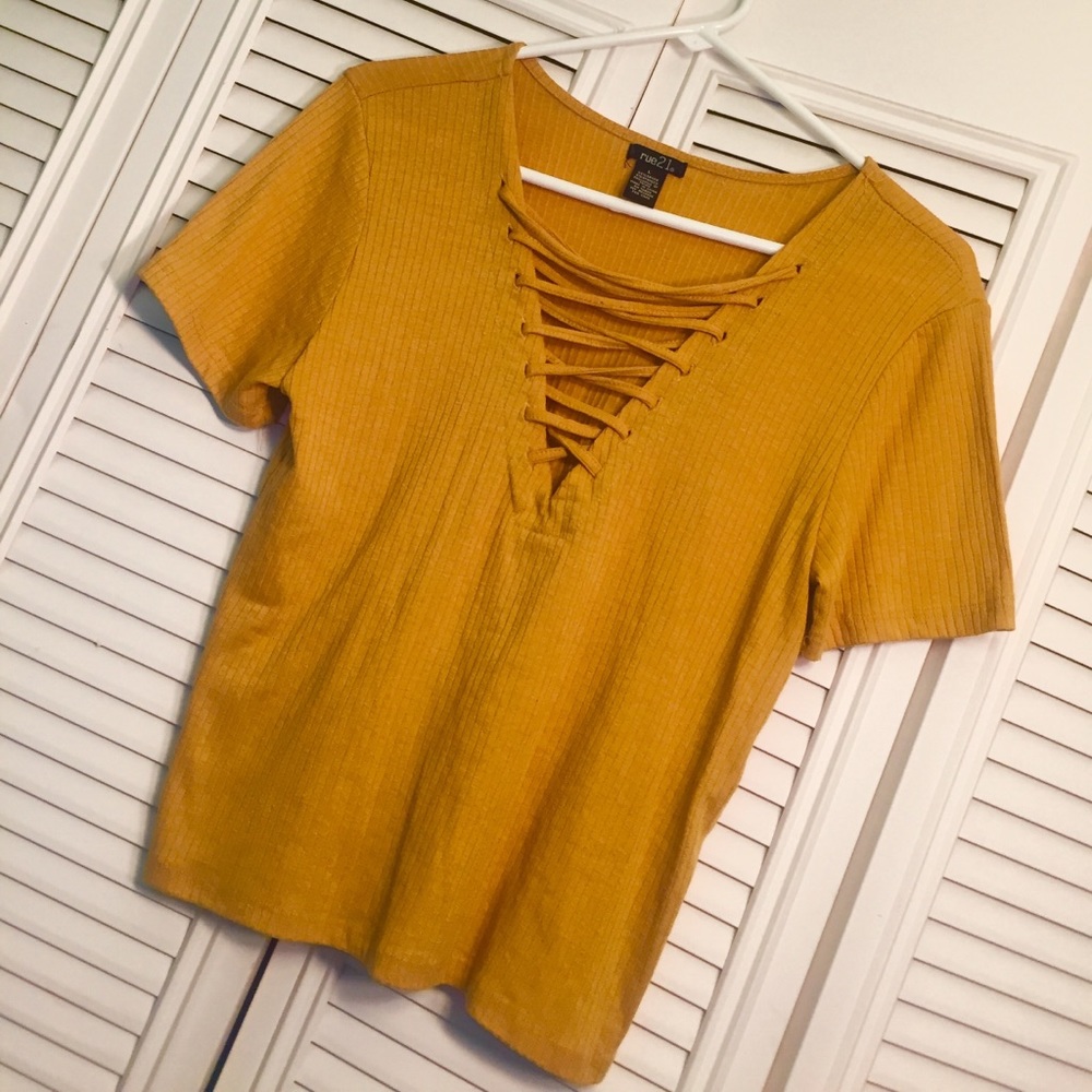 Cropped shirt